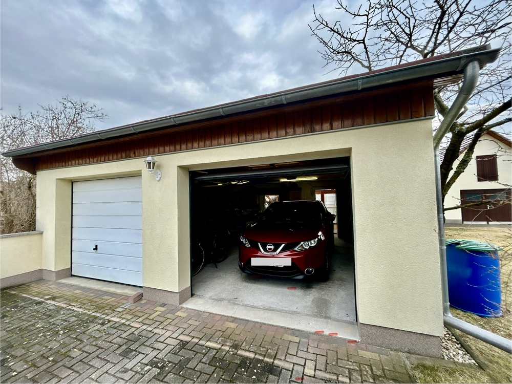 Doppelgarage