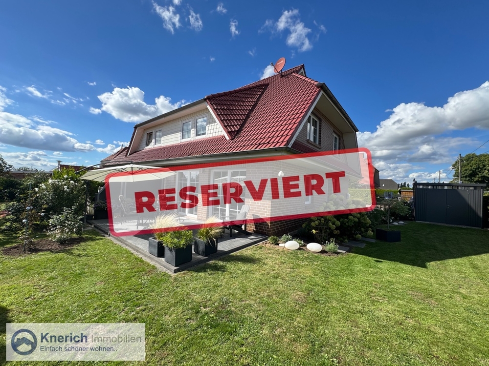 Vorlage Immobilien mit Logo + Reserviert