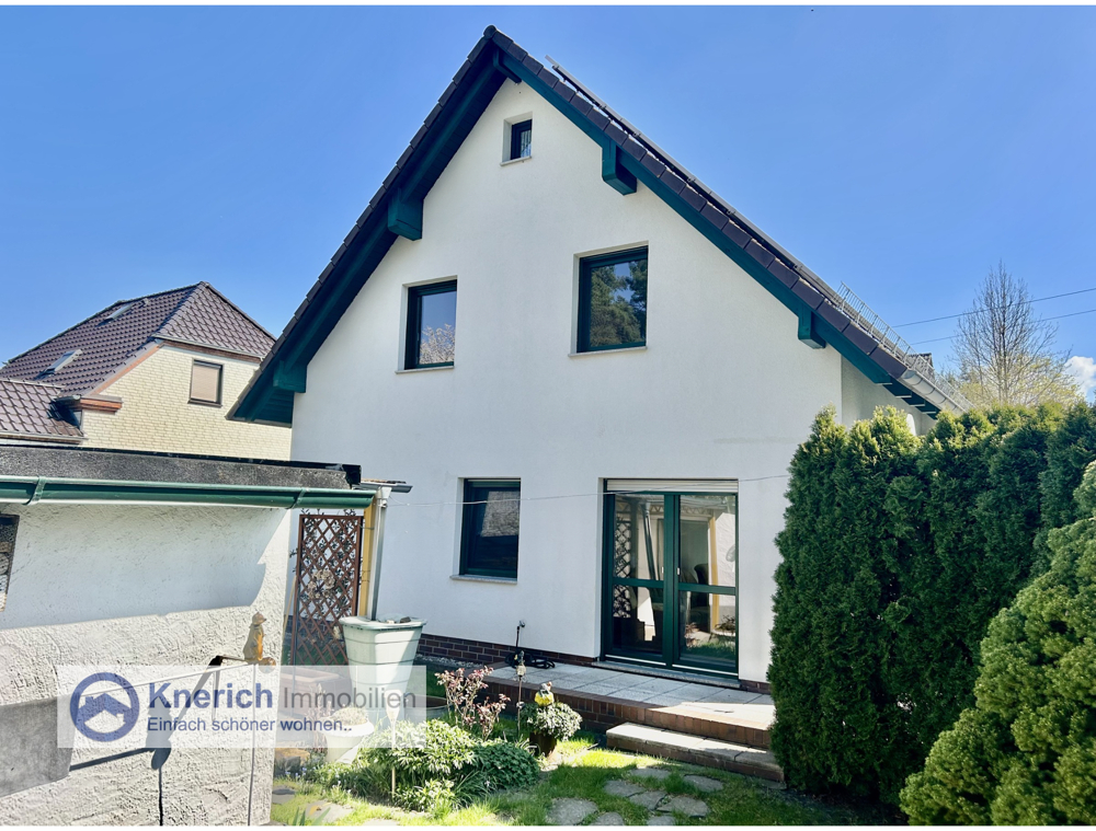 Haus, Gartenansicht