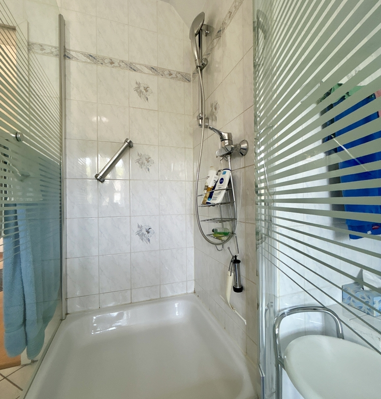 Dusche